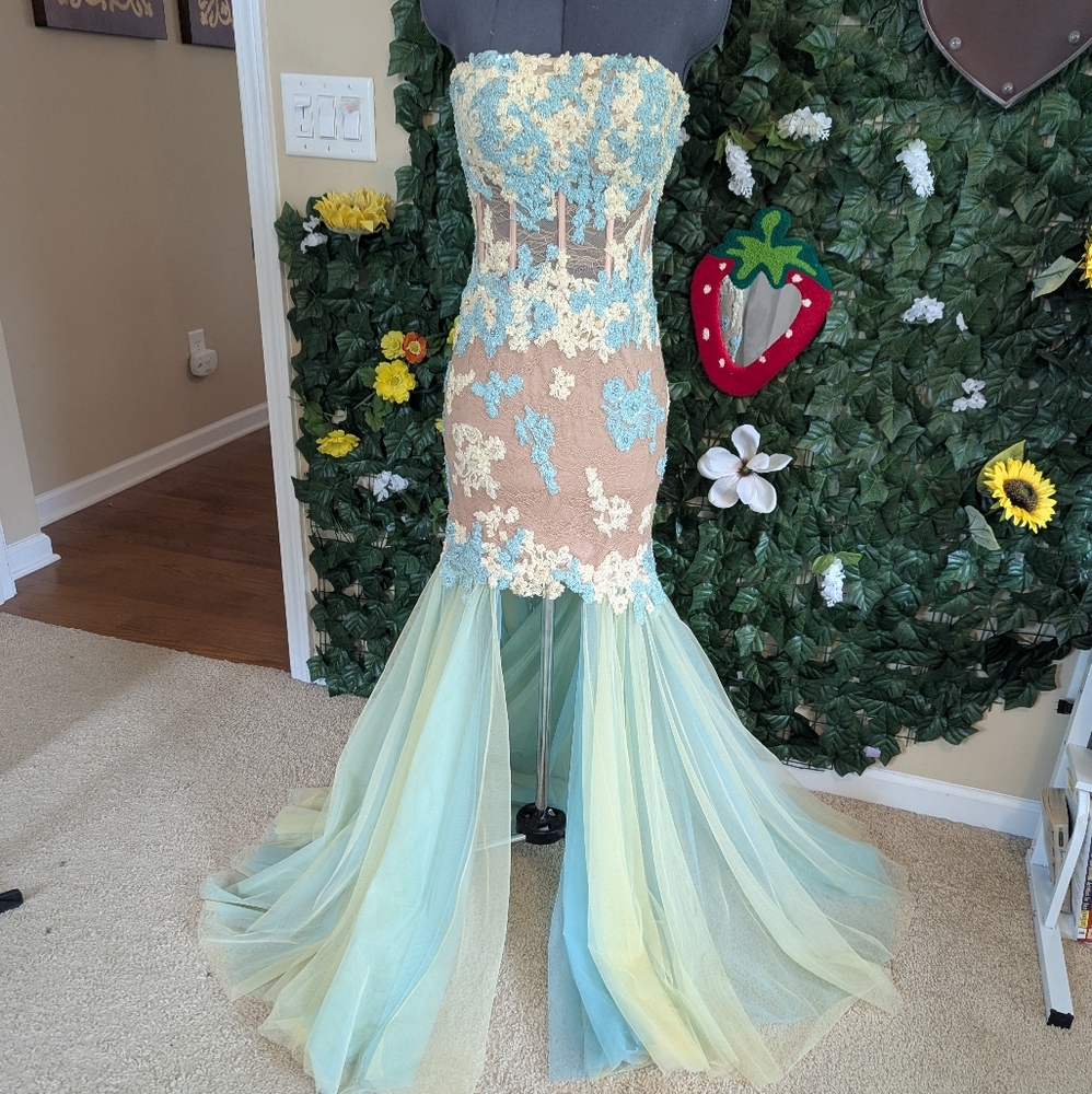 Sherri Hill Mesh lace Prom Formal Dress Gown with Tulle Skirt